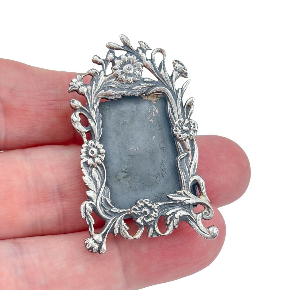 Vintage Sterling Silver 925 Floral Frame Brooch